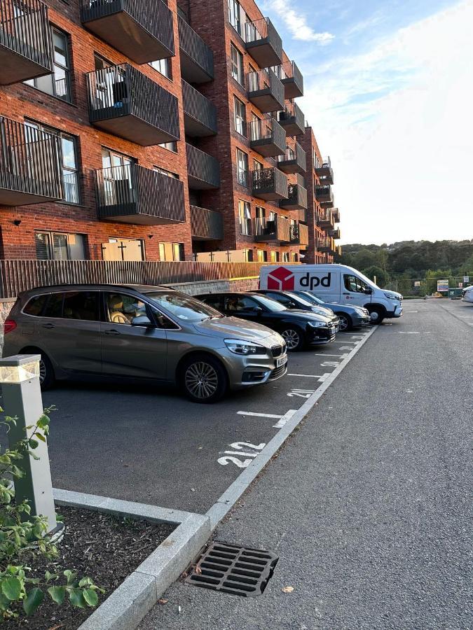The Waterhouse Avenue By Kandara 5 Star City Home In Maidstone Bagian luar foto