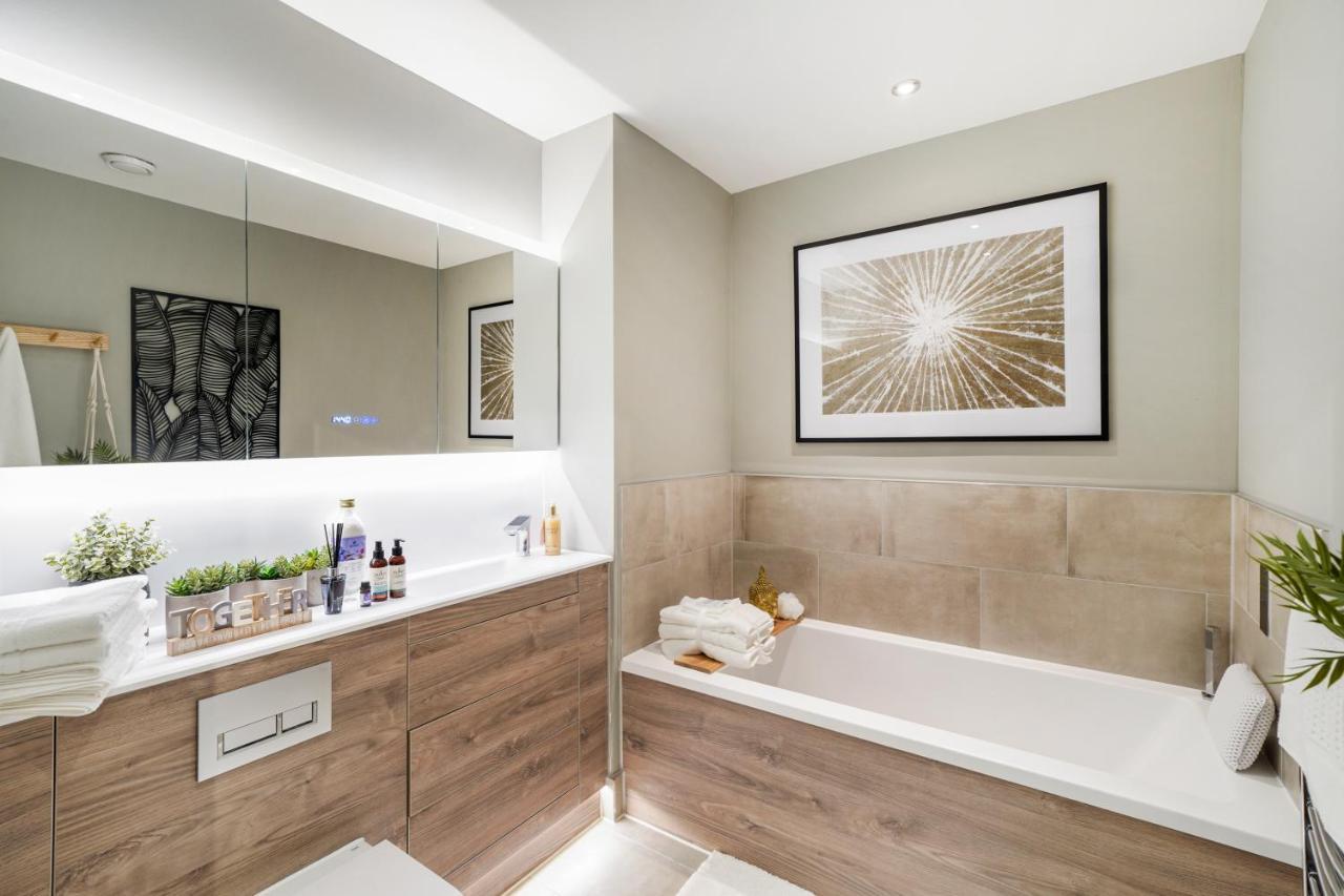 The Waterhouse Avenue By Kandara 5 Star City Home In Maidstone Bagian luar foto