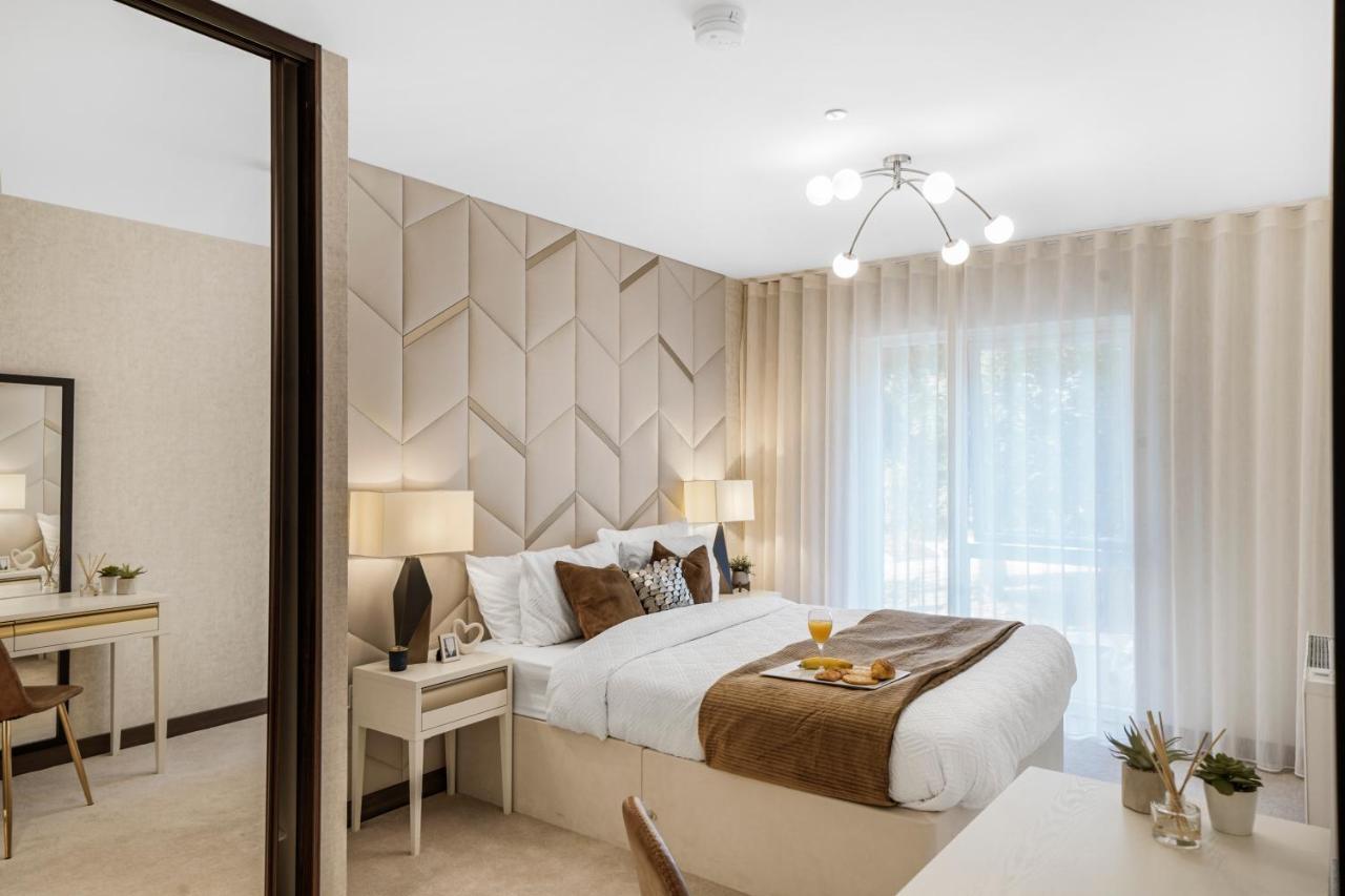 The Waterhouse Avenue By Kandara 5 Star City Home In Maidstone Bagian luar foto